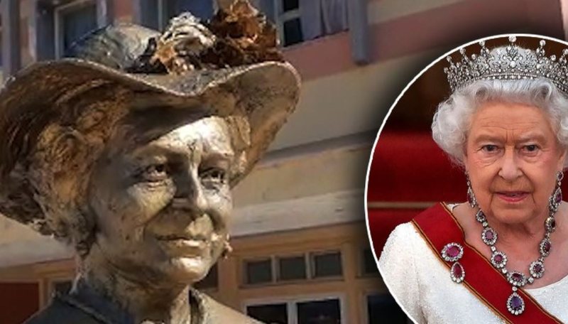 E papritur! Busti i Mbretëreshës Elizabeth II shfaqet në mes të qytetit në Shqipëri (Video)